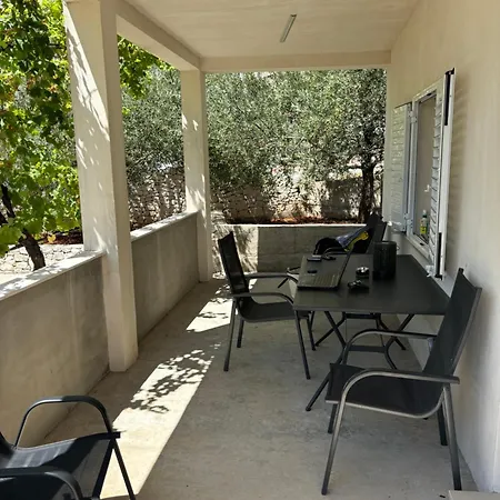 Apartaman Roko * Rogoznica (Sibenik-Knin)