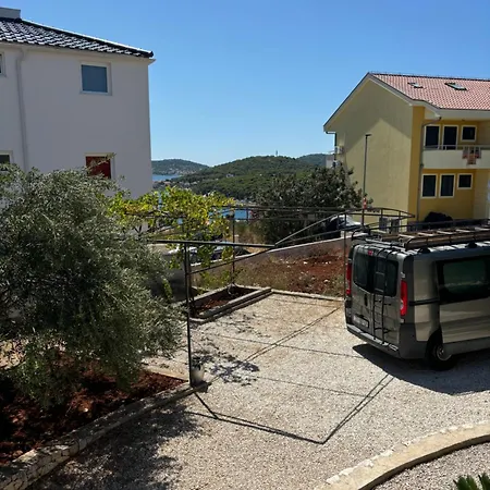 Apartaman Roko * Rogoznica (Sibenik-Knin)